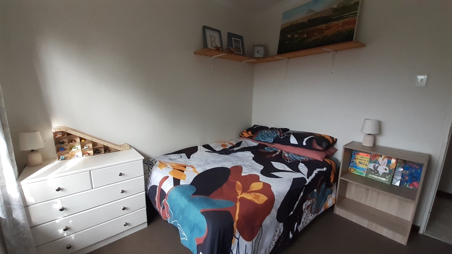 To Let 3 Bedroom Property for Rent in Summerstrand Eastern Cape